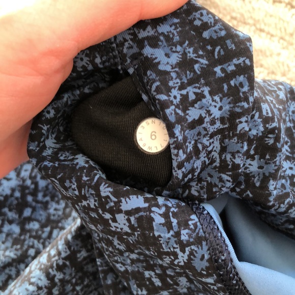 Lululemon athletica wunder under 21” crop - Picture 3 of 3